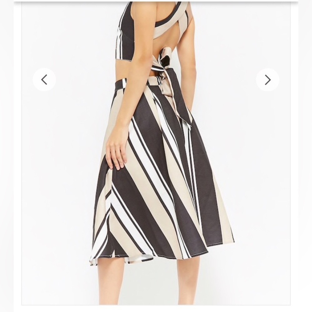 SET: L’ATISTE crop top and midi skirt